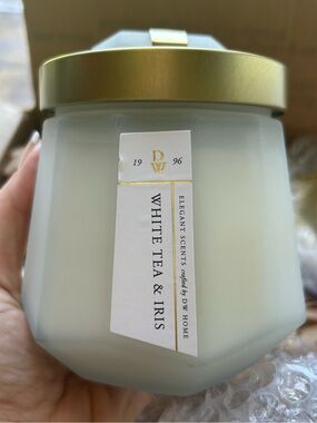 DW Home White Tea & Iris Scented Candle - White & Gold